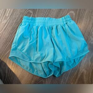 Lululemon Hotty Hot Short *Long 4"
